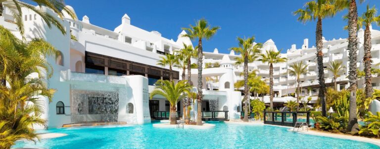 Trouver un(e) carreleur certifié à Narbonne : Tarifs et Devis